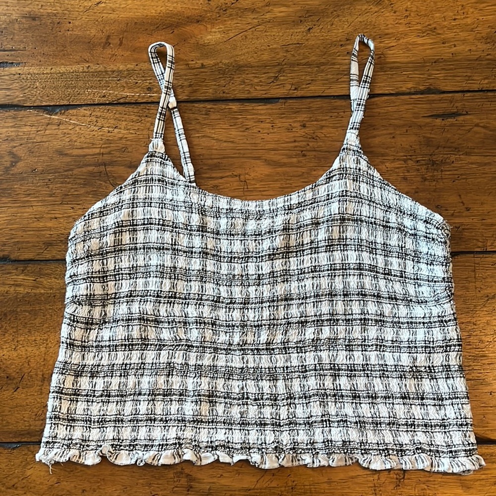Hollister size large tank top with adjustable straps